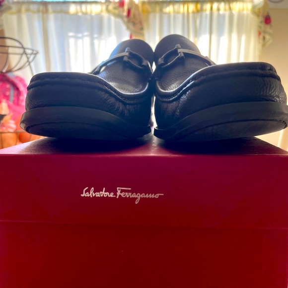 SALVATORE FERRAGAMO Men's Grained Calf Leather Bit Loafer - Picture 2 of 10